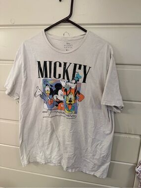 Vintage Disney Mickey & friends Tee